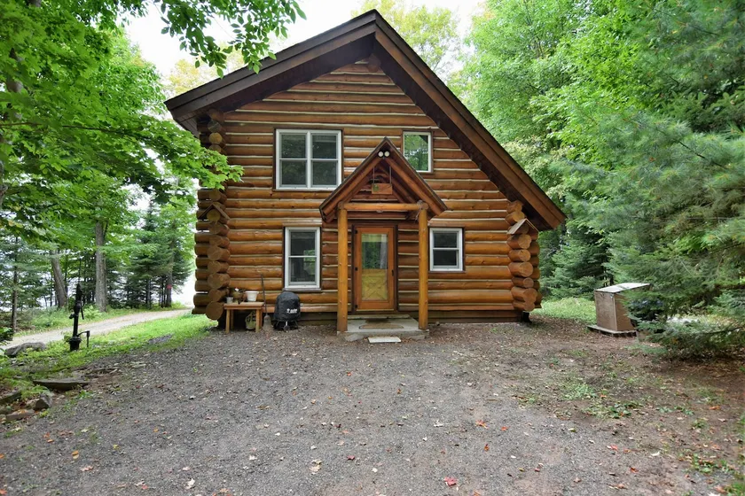 Cozy Lakefront Cabin, Dock + Trails |Trails Lodge - Image 1