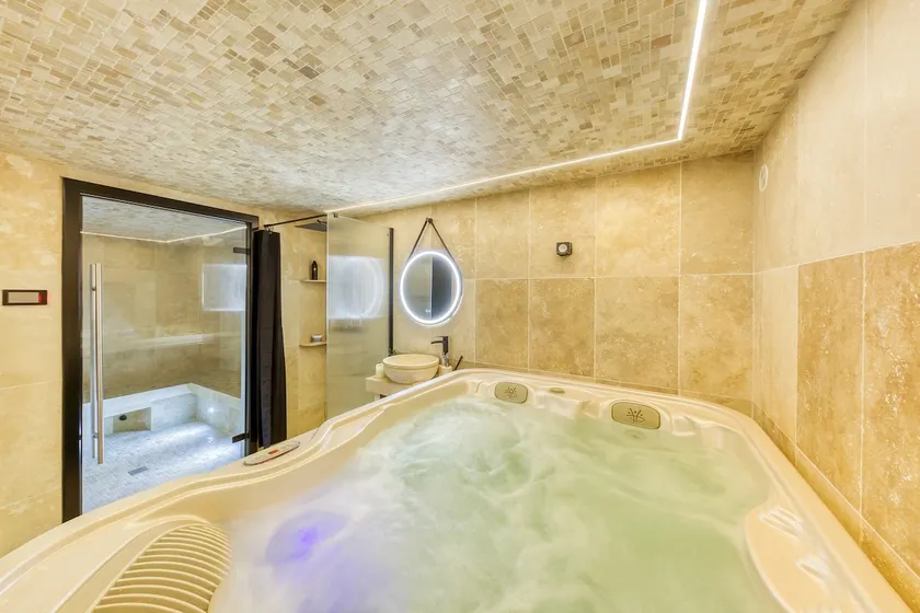 Relaxation / Jacuzzi / Hammam / Gym - Image 1