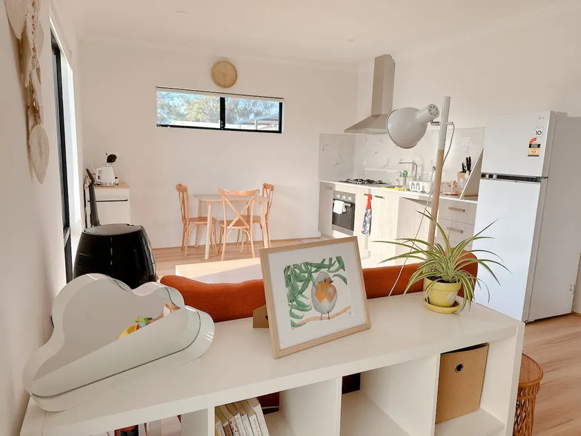 Comfy Home Near the Hills - Image 1