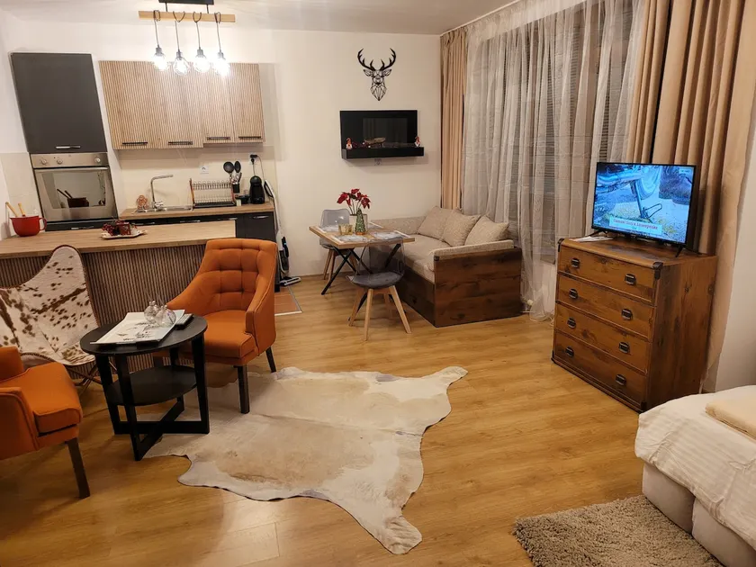 BH and Semiramida Ski Apartment - Image 1