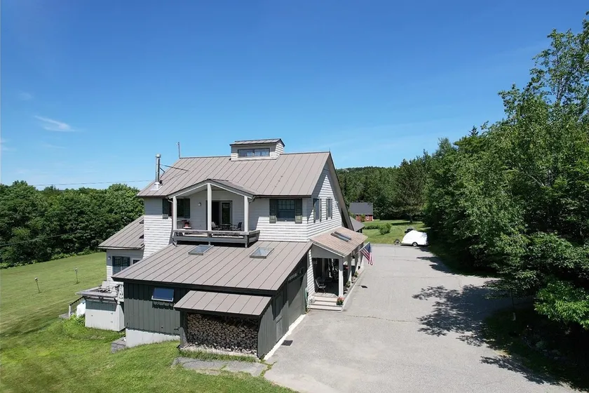 Rice Hill Retreat - Fabulous Hill Top Home&Hot Tub - Image 1