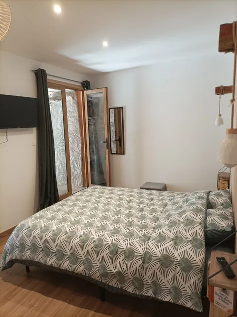 The nest - Image 1