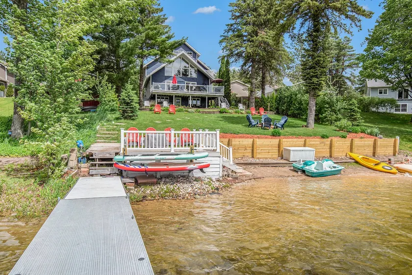 7K Sqft, Sandy Beach, Game Room, Barrel Sauna - Image 1