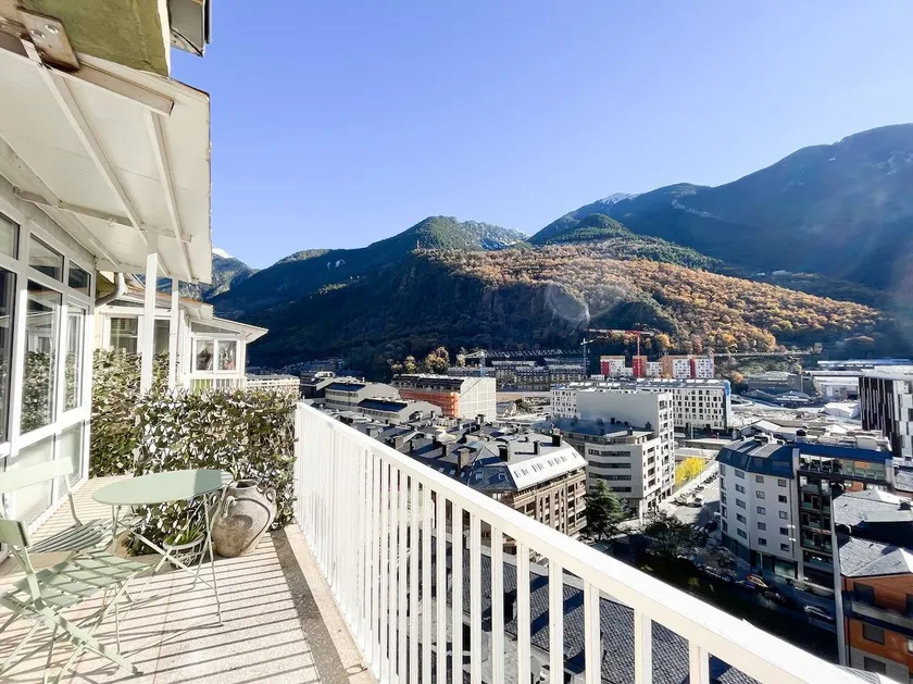 𓄃 Old Town 𓄃 Balcony Views | 10pax+3Parking - Image 1