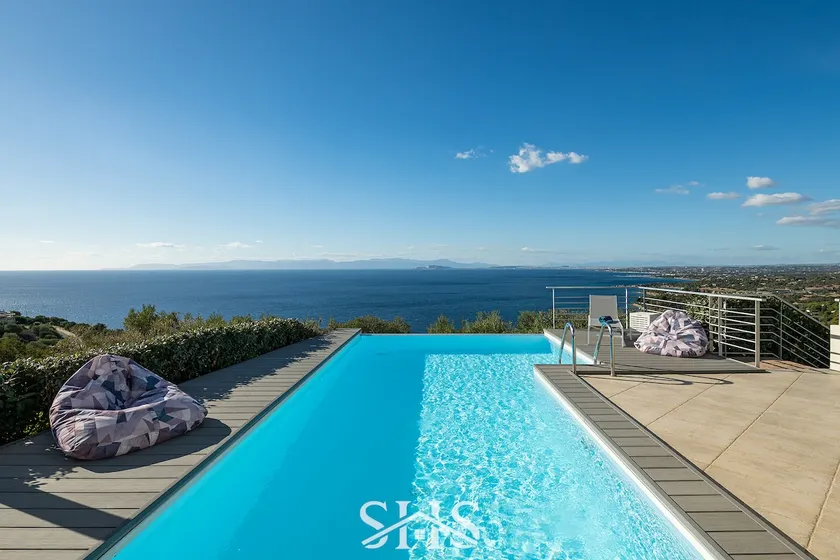 Villa Serenity: Best infinity pool w/ amazing view - Image 1