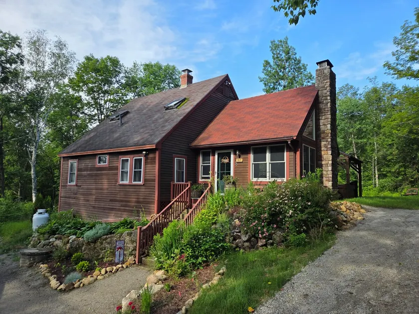 Charming Cottage so close to JXN Falls & hiking! - Image 1