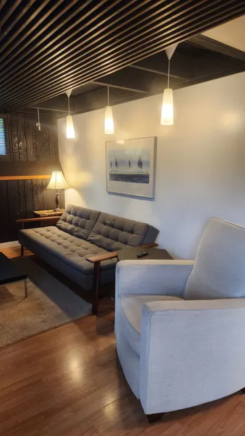 Rad Renton Euro style apartment - Image 1