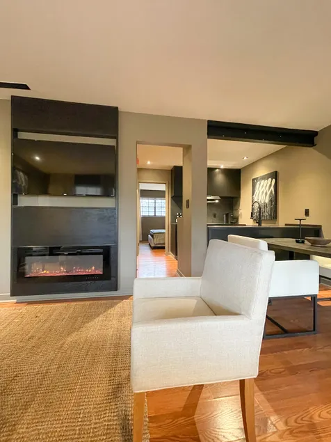 Luxury Warehouse District Condo - Image 1
