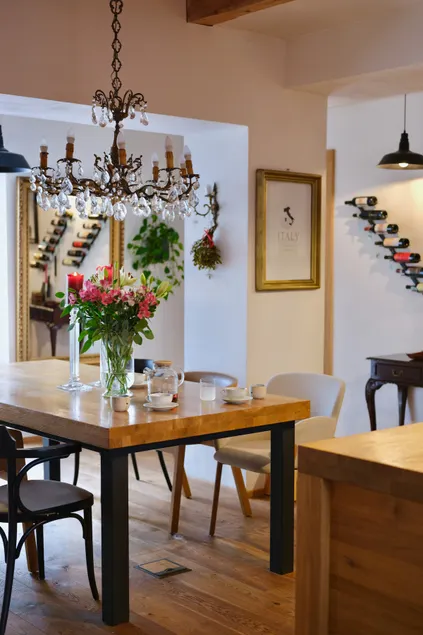 Vacation Home - Image 1