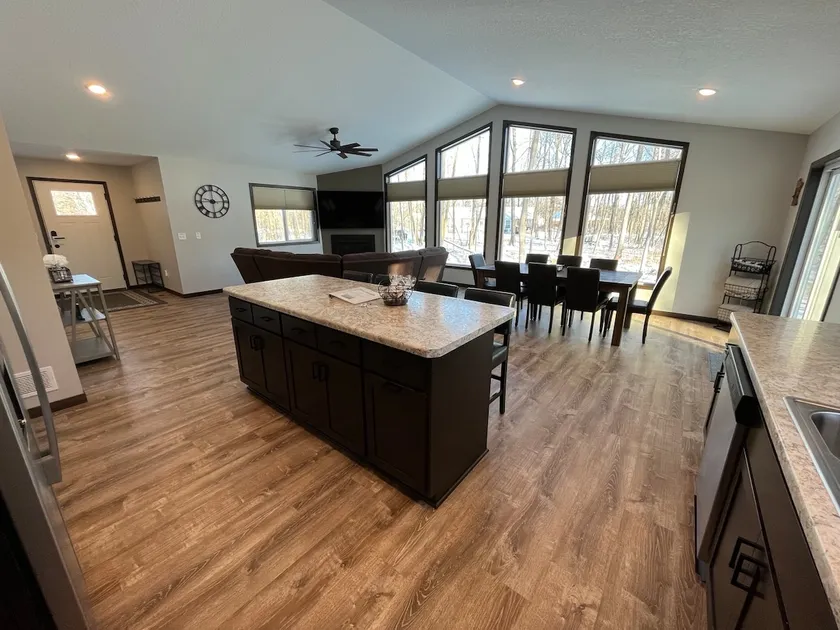 The Ridge - NEW Modern Home! - Image 1