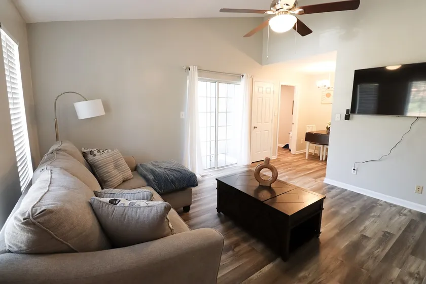 Queen Bed • Hillside Apartment • Unit A - Image 1