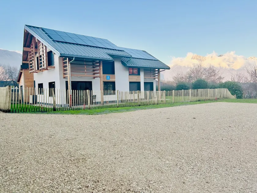 Gîte de la Source - Air conditioning, Wi-Fi, garden, enclosed - Image 1