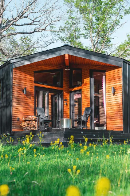 Modern Cabin in the Woods with Hot Tub - Image 1