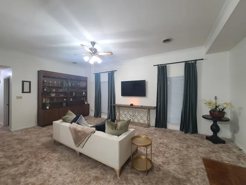 Cozy Quiet Townhouse - Image 1
