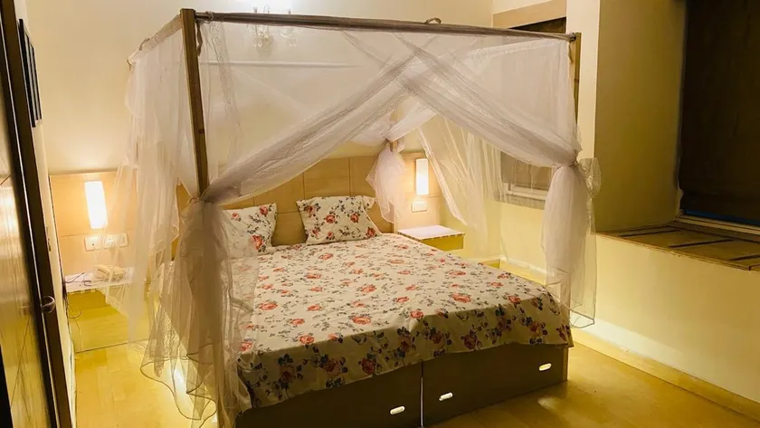 The Rosewood hotel - Image 1