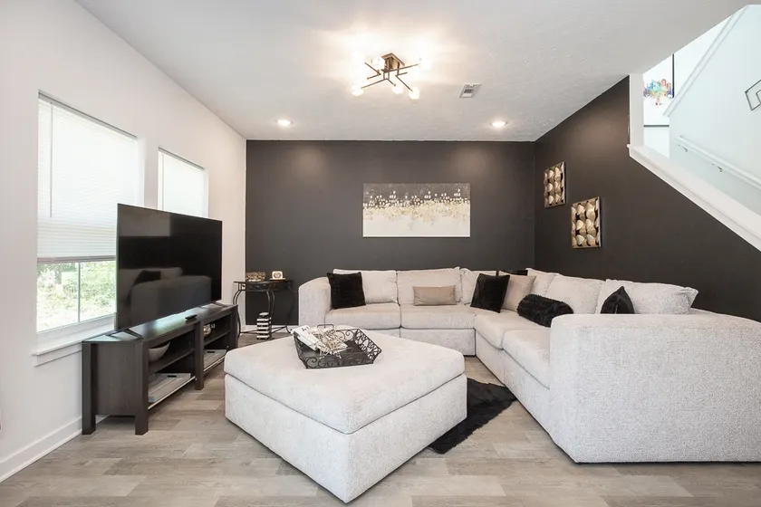 Spacious 3Bdrm House | Games, Family-Friendly, W/D - Image 1