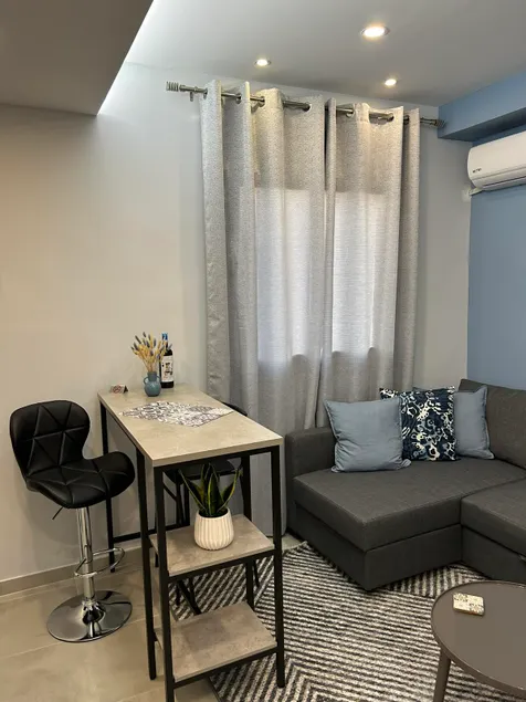 Black Eagle Apartment - Image 1