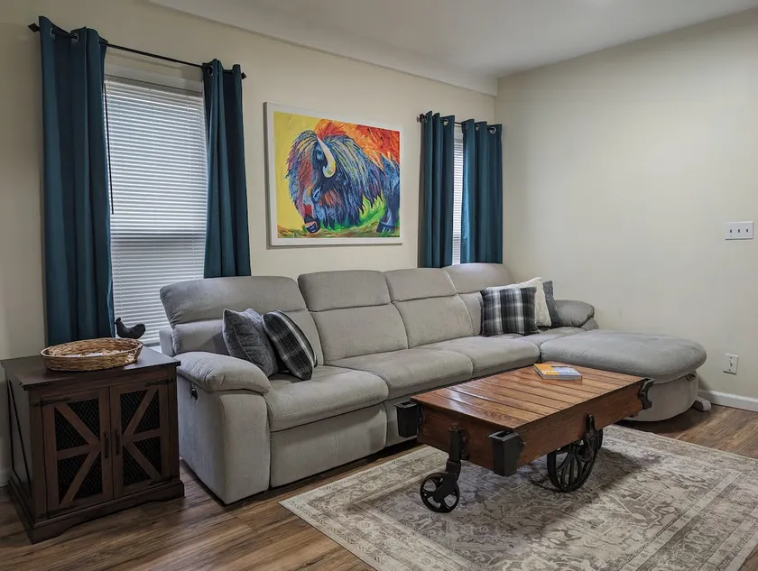 Cozy Modern Farmhouse - Image 1