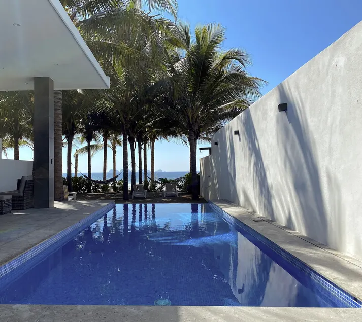 Casa Ohana II - Beachfront - Private Pool - Image 1