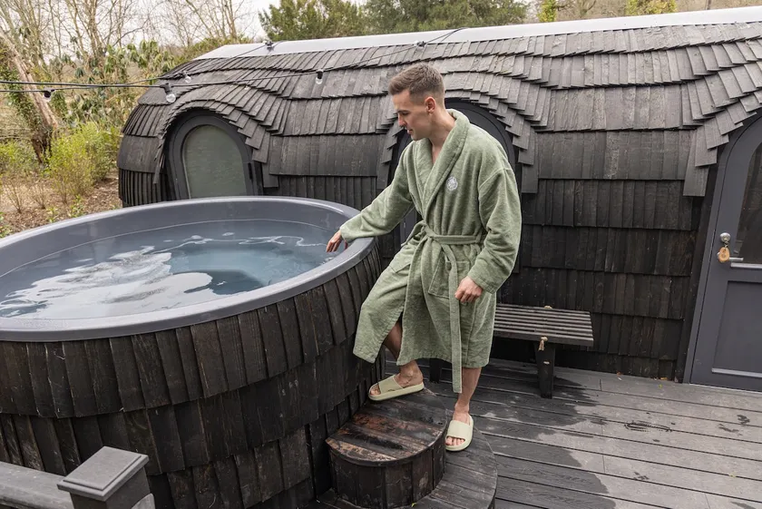 Hawthorn | Couples Cabin | Hot Tub | Greenway - Image 1