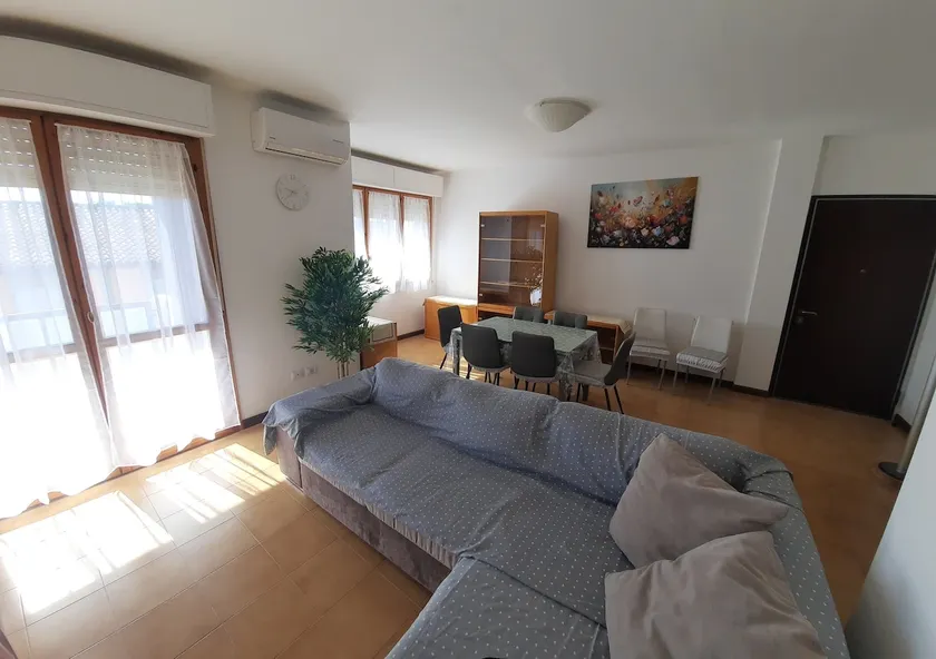 Bright apartment. - Image 1