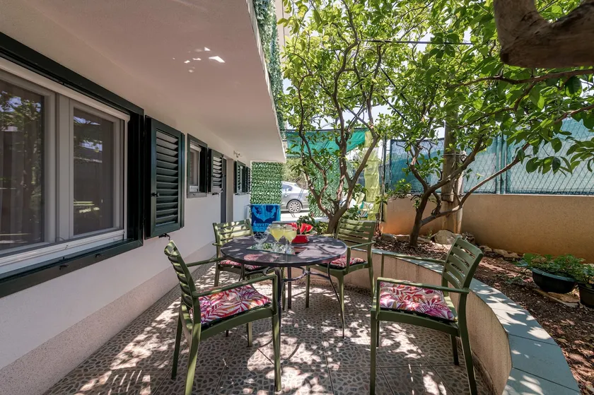 Green garden terace for 2 +2, relax holiday! - Image 1