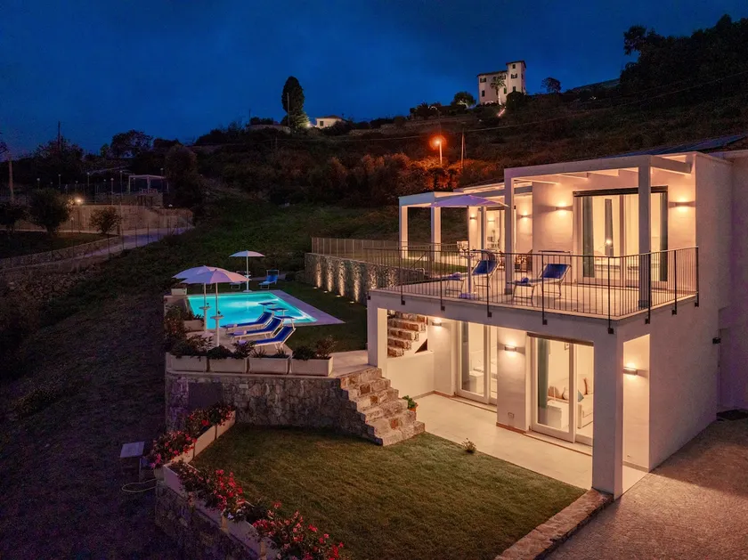 VILLA GIOIA 8, Emma Villas - Image 1