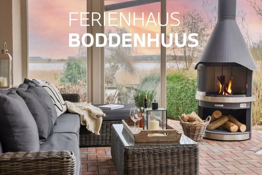 Boddenhuus – Dream House with Dock and Boat - Image 1