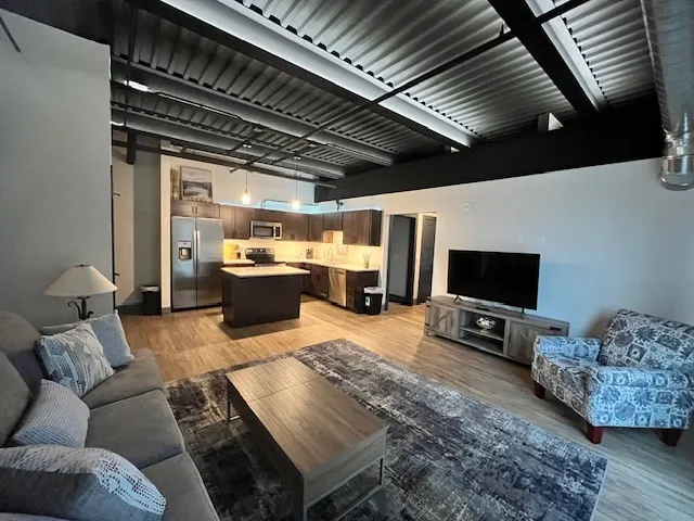 Executive Furnished / For Extended Stays - 303 - Image 1
