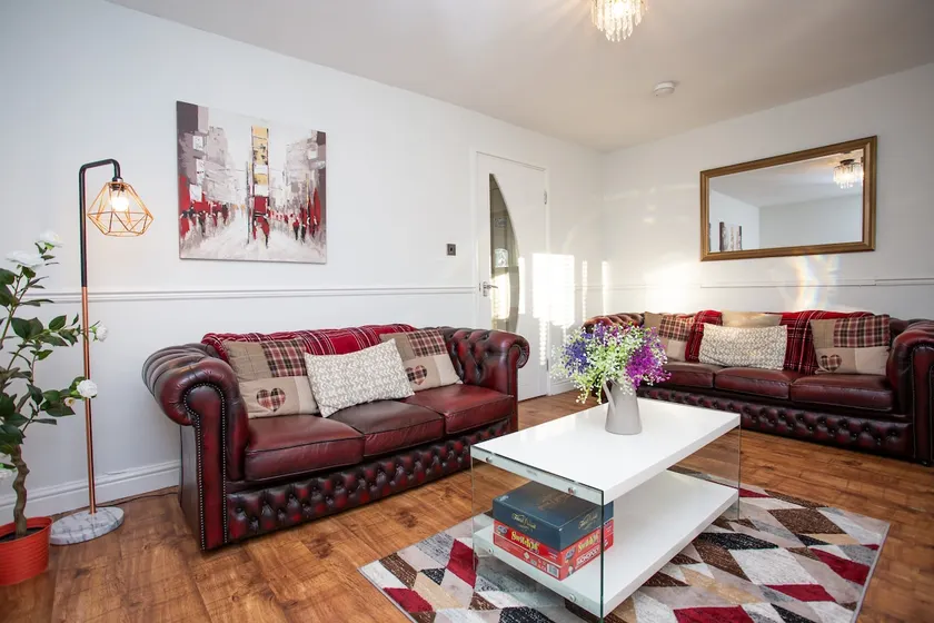 Prime House - near Newcastle City Centre & Stadium - Image 1
