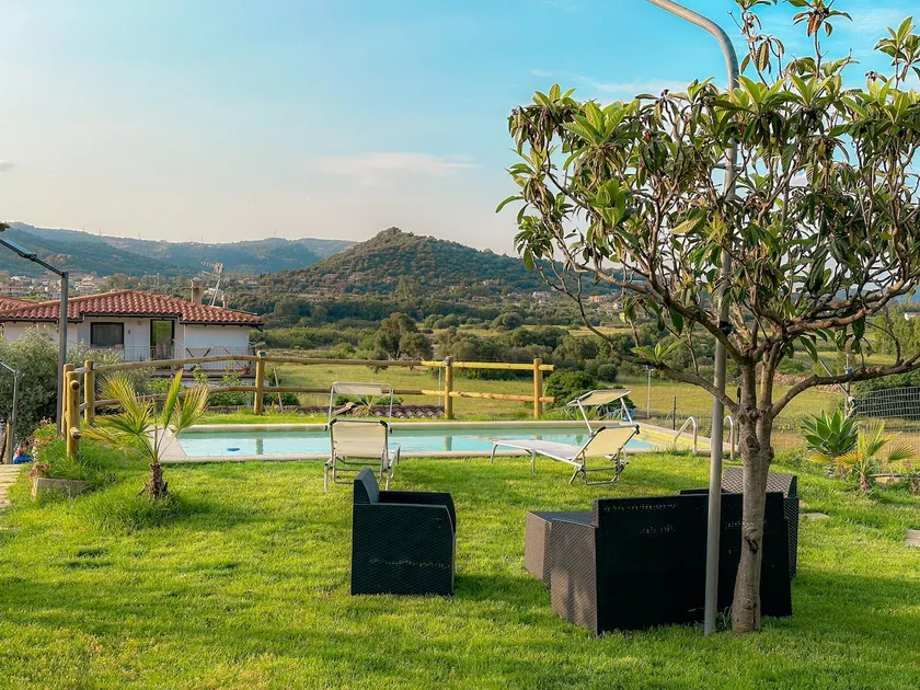 house with ”Bellavista” pool - Image 1