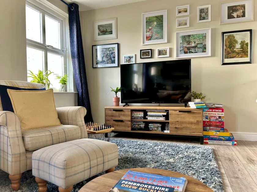 Charming Pembrokeshire Townhouse - Image 1