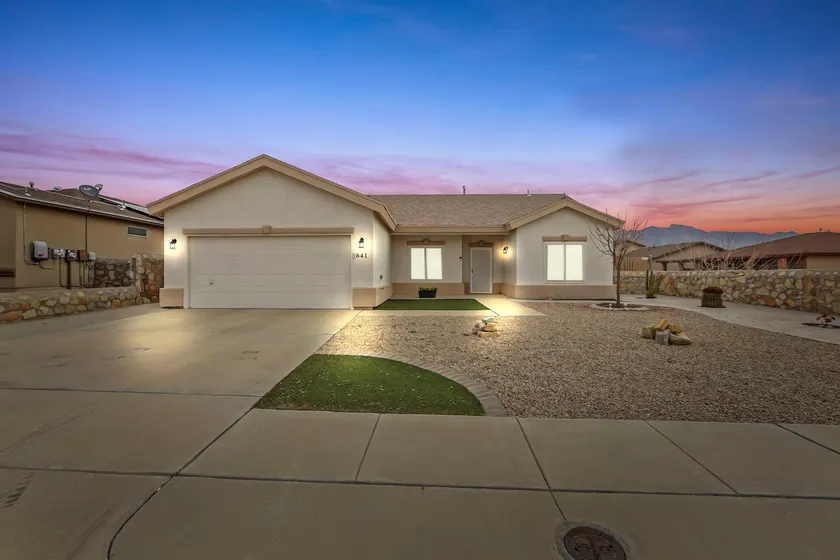 Great getaway in Anthony, El Paso - Image 1