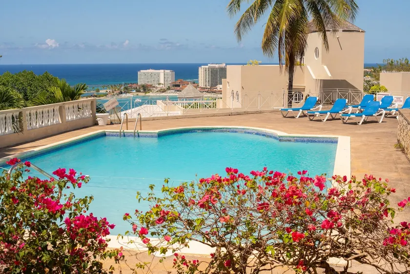 Czar's Citadel-2 Bedroom Apt 23E at Columbus Heights Ocho Rios - Image 1
