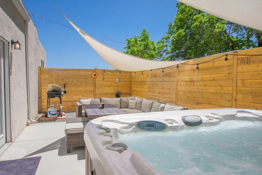 Cowboy Den-Private Hot Tub-Game Room-Pet Friendly-No Pet Fees! - Image 1