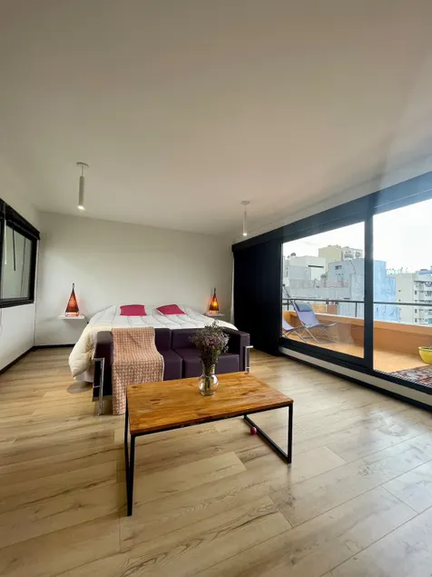 Loft in Nuñez - Image 1