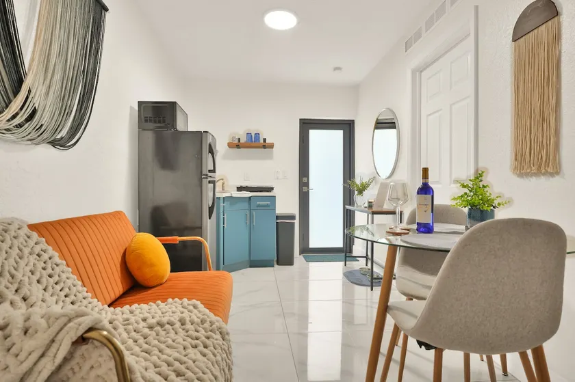 Centrally Located | Private Entry, Patio + Parking - Image 1