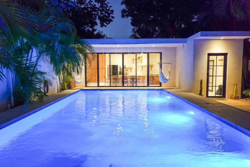 Casa de Coco · Private Villa · Pool & Concierge Service - Image 1