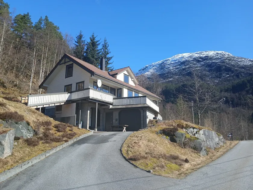 House in beautiful nature - Image 1