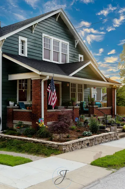 The Crafty Bourbon Bungalow Apartment - Image 1