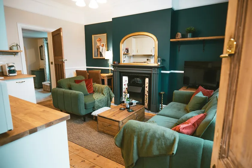 The Prestbury Annexe - Image 1