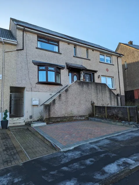 Lovely 2 Bedroom Terrace House - Image 1