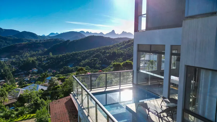 Lux 38 - Mansion in the clouds with Heated Pool - Image 1