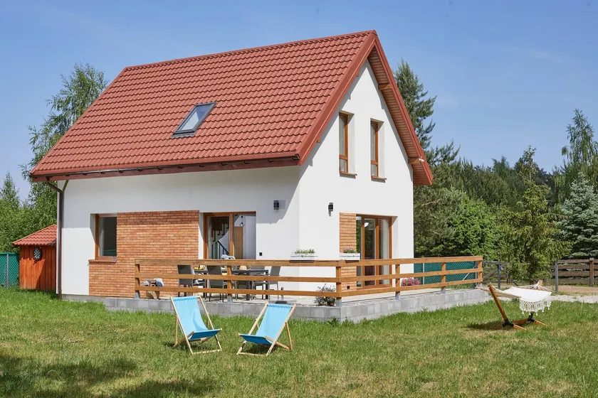 Happy House - Image 1