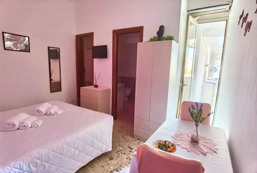 Luxury Sisters House ”La Buganvilla” - Image 1