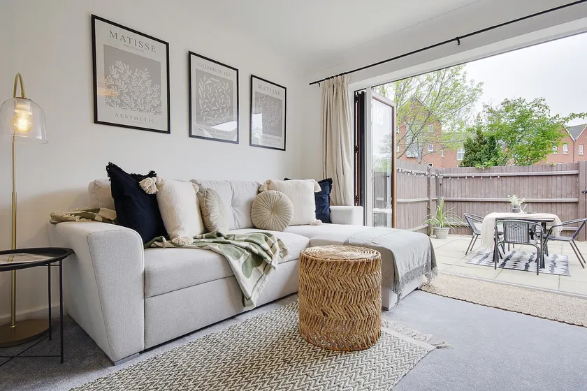 Seapoint- Boho Coastal Retreat near Sandbanks! - Image 1