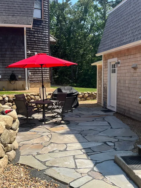 Cozy Vineyard Cottage - Image 1