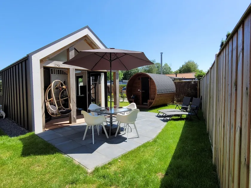 Tiny Zen House in Heinkenszand with private sauna, airco, outdoor swimming pool, WiFi and 2 bedrooms - Image 1