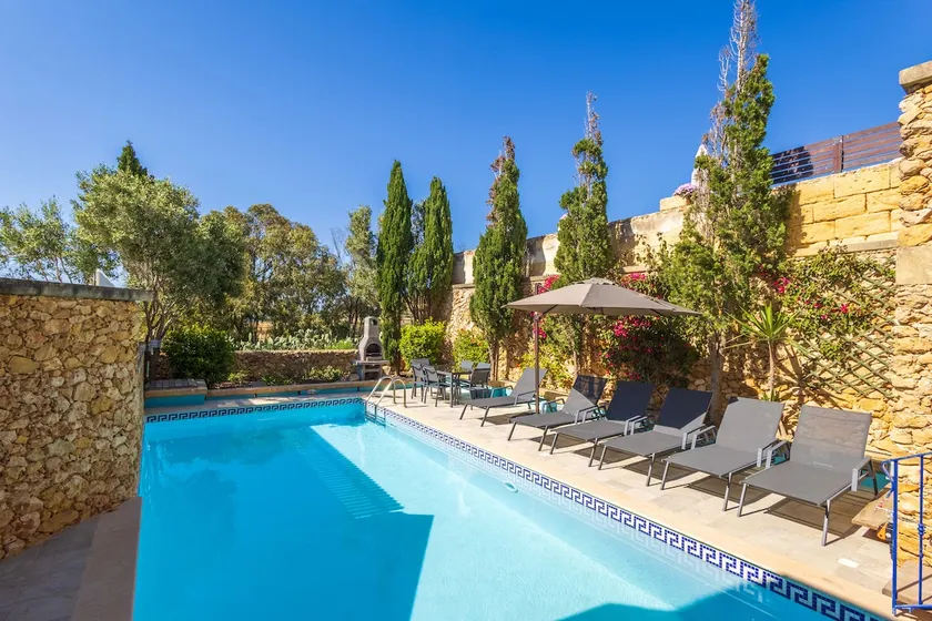 Dionisia Holiday Home - Image 1