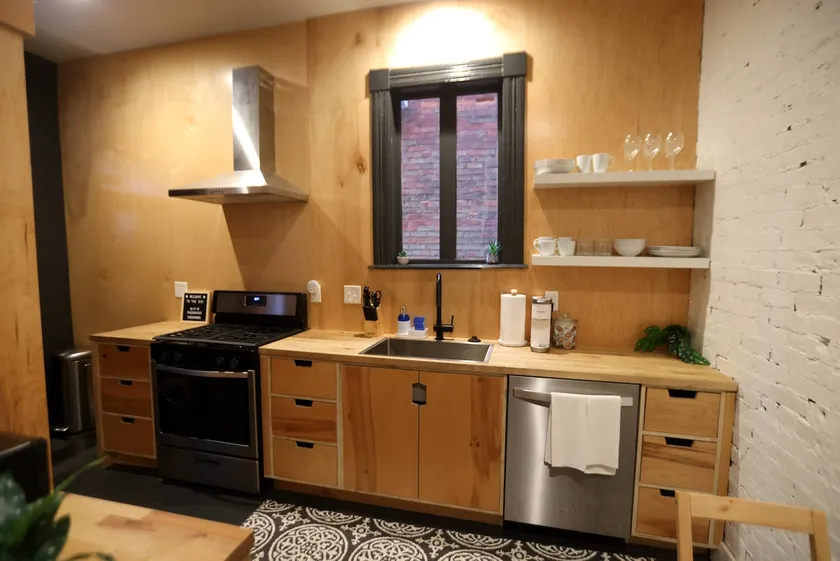 Remodeled Historic Home, Sleeps 4 - Image 1